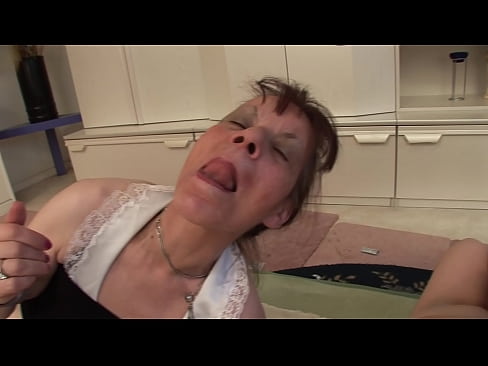 ❤️ Zwei Großmütter und ein Großvater haben einen Dreier ️ Porno bei de.xxx-wow-net.ru ❌️❤